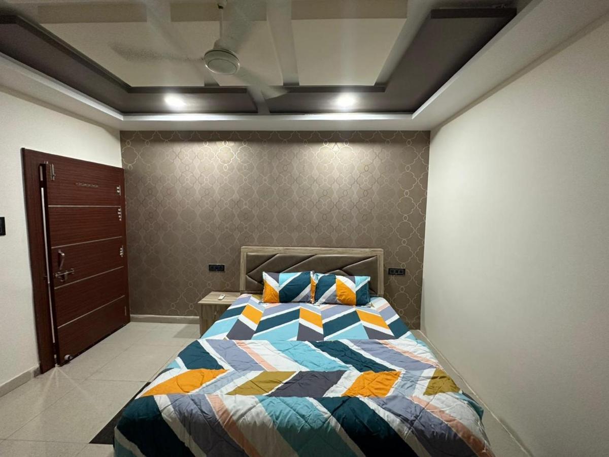 Sunrays - Unique 3Bhk In The Heart Of The City Gwalior Eksteriør bilde